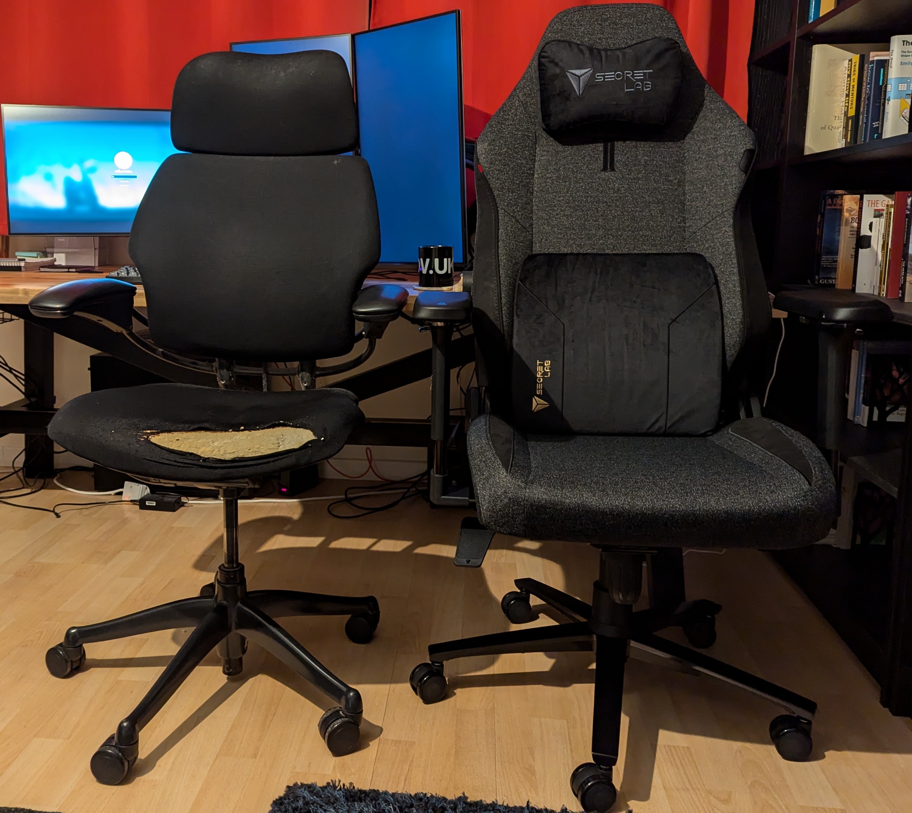 I got a new chair!